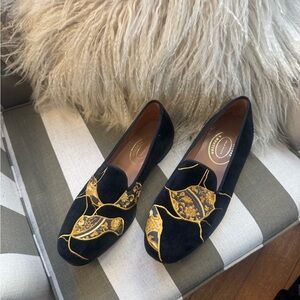 Stubbs & Wootton Black Loafers with Gold Embroidery